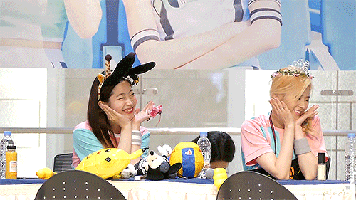 사나 따라하는 트와이스 다현이.gif | 인스티즈