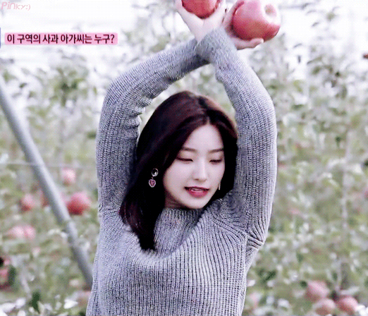 프로미스나인 이새롬.gif | 인스티즈