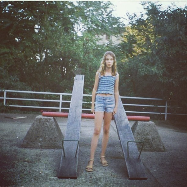 [클로에메미세빅] 넘 마르고 길어서 기괴하다는 스웨덴 출신 모델 | 인스티즈