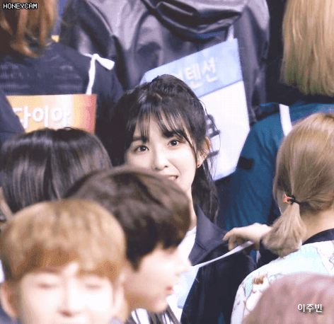 귀여운데 예쁘기까지한 레드벨벳 아이린.gif | 인스티즈