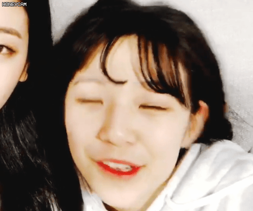 잠들기 전 프로미스나인 백지헌.gif | 인스티즈