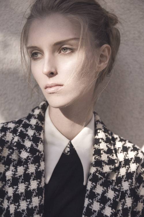 [클로에메미세빅] 넘 마르고 길어서 기괴하다는 스웨덴 출신 모델 | 인스티즈