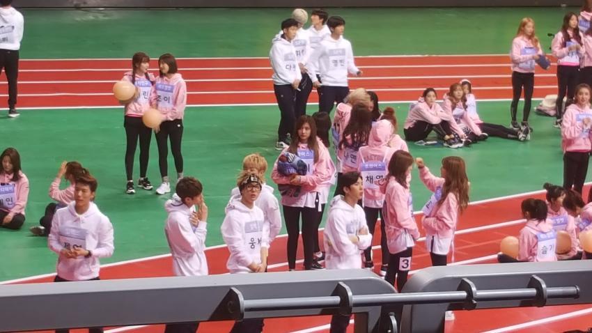 아육대 레드벨벳, 트와이스 친목샷 프리뷰 | 인스티즈