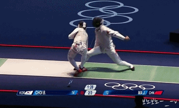 현실 데드풀 괴짜검객의 깡패펜싱.gif | 인스티즈