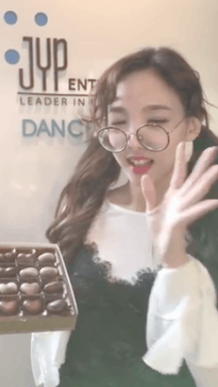 발렌타인데이 상큼이 내 나연이 | 인스티즈