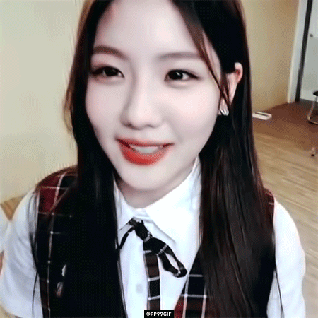 구구단 막내 혜연.gif | 인스티즈