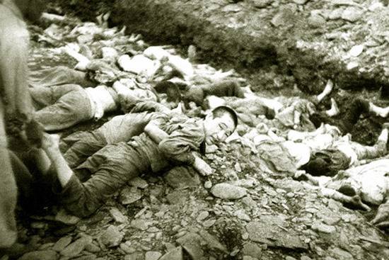 종북을 외치던 그들의 잘못된 세월을 외면하지 말아야하는 이유 | 인스티즈