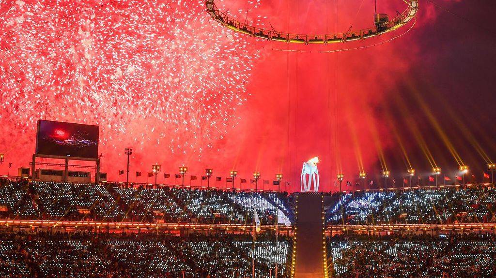 미국 코스모폴리탄에서 퍼온 개막식 고화질 사진들(+연느) | 인스티즈