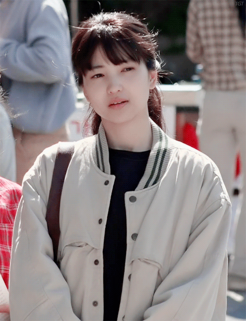 ＜1987 김태리.gif | 인스티즈