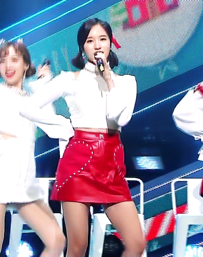 트와이스에서 분위기+비주얼 최고존엄 멤버.gif | 인스티즈