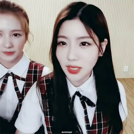 구구단 막내 혜연.gif | 인스티즈