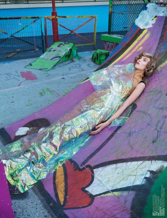 [클로에메미세빅] 넘 마르고 길어서 기괴하다는 스웨덴 출신 모델 | 인스티즈