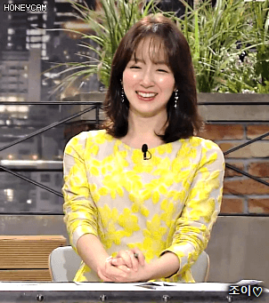 180102 본격연예 한밤 뽀뽀녀 박선영 아나운서.gif | 인스티즈