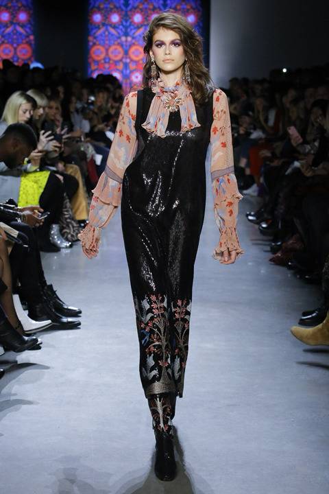 2018 F/W 안나수이 컬렉션 (배윤영) | 인스티즈