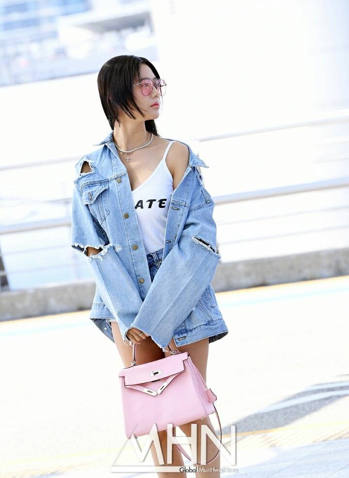 오늘자 클라라 몸매ㄷㄷㄷㄷ | 인스티즈