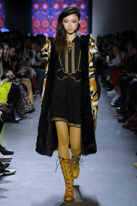 2018 F/W 안나수이 컬렉션 (배윤영) | 인스티즈