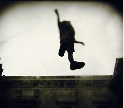 과거에 집착하는 사람이 되고 싶진 않지만 되돌리고 싶은 시간은 누구에게나 있는 것 | 인스티즈