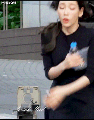 태연 실물느낌 .gif | 인스티즈
