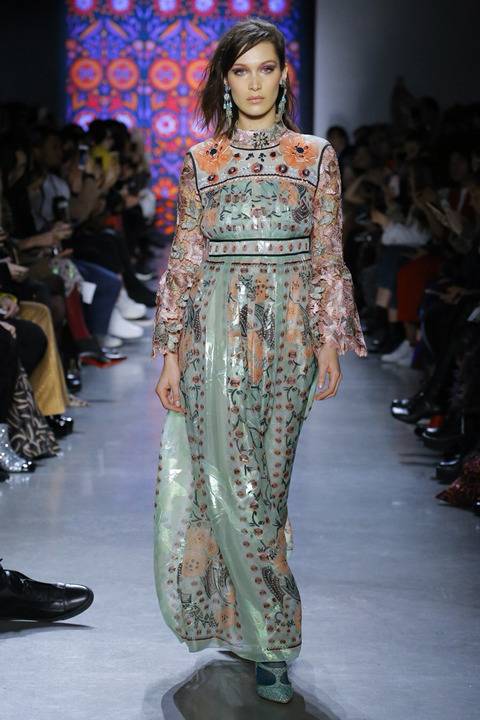 2018 F/W 안나수이 컬렉션 (배윤영) | 인스티즈