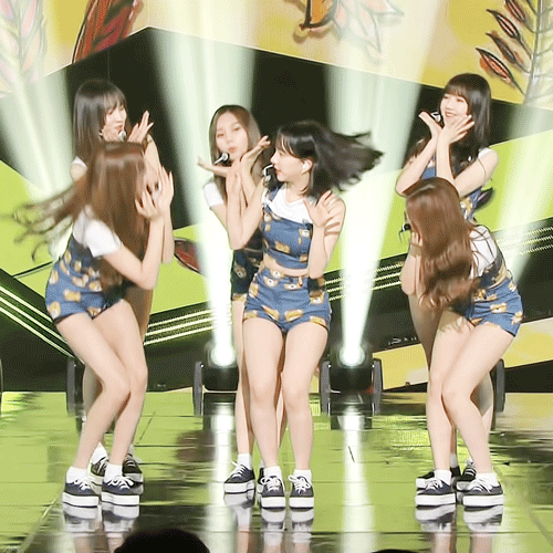 월욜부터 여자친구.jpg.gif | 인스티즈