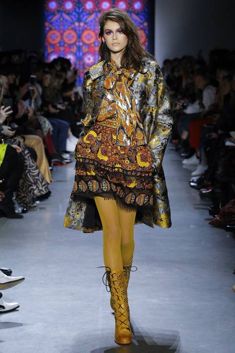 2018 F/W 안나수이 컬렉션 (배윤영) | 인스티즈