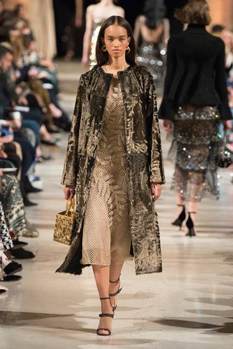 2018 F/W 오스카 드 라 렌타 컬렉션 (최소라) | 인스티즈