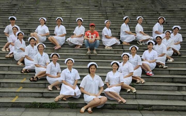 대륙의 간호학과 졸업사진 | 인스티즈