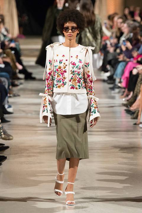 2018 F/W 오스카 드 라 렌타 컬렉션 (최소라) | 인스티즈