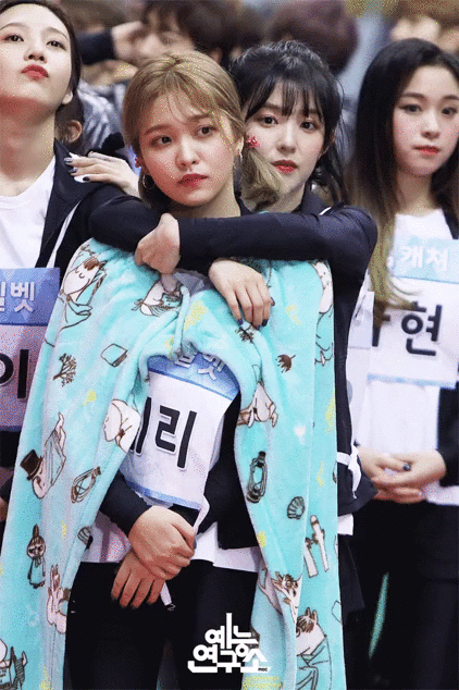 아이린과 아이컨택.gif | 인스티즈