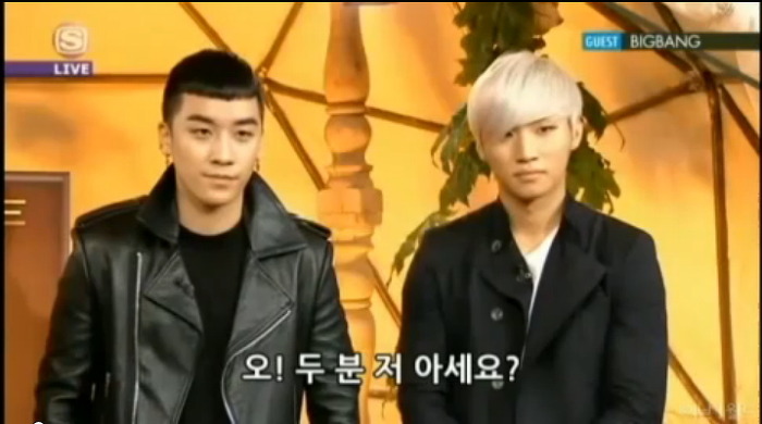 진짜 사람 무안하고 할말없게 만드는 행동하는 아이돌 .jpg | 인스티즈