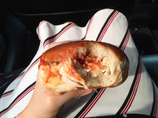 호불호 갈리는 빵집 햄버거.jpg | 인스티즈