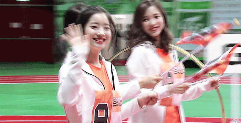 [트와이스] 아육대 카메라에다 잔망떠는 다현이 | 인스티즈