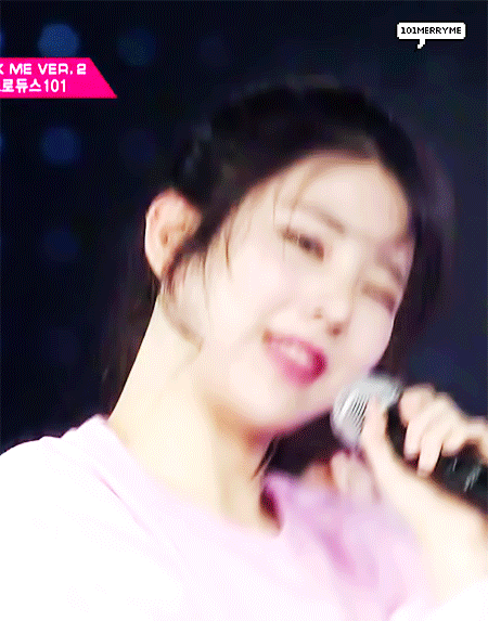 [프로듀스101] 22위 돼서 기분 좋아서 올리는 이수현 사진들.jpgif | 인스티즈