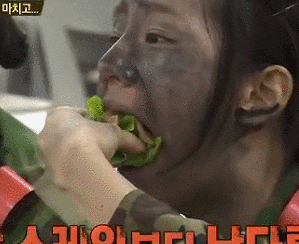 침샘어택 쩔게된다고 많이 거론되는 아이돌 먹방모음.gif | 인스티즈