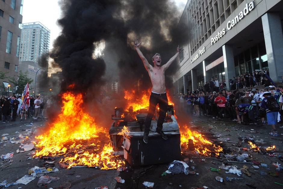 이쯤에서 다시 보는 캐나다 시위문화.jpg | 인스티즈