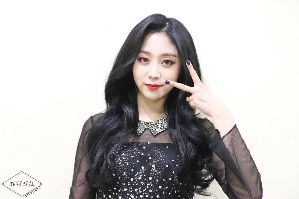 [러블리즈] 연휴기간에도 업로드를 이어나갈 생각이라서 지수 | 인스티즈