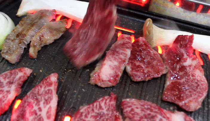 소고기 vs 돼지고기 | 인스티즈