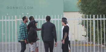 길거리 싸움에서 이기는 방법.gif | 인스티즈