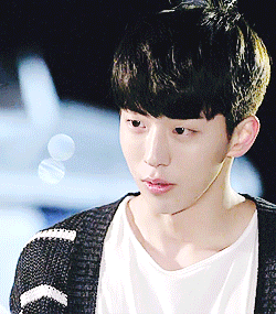 난 그렇게 금사빠가 신기하더라ㅋㅋ 내가 쉽게 빠지는 스타일이 아니라서.gif | 인스티즈