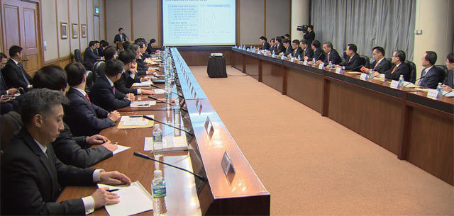 어느 국내 대기업의 임원급 회의 장면 | 인스티즈