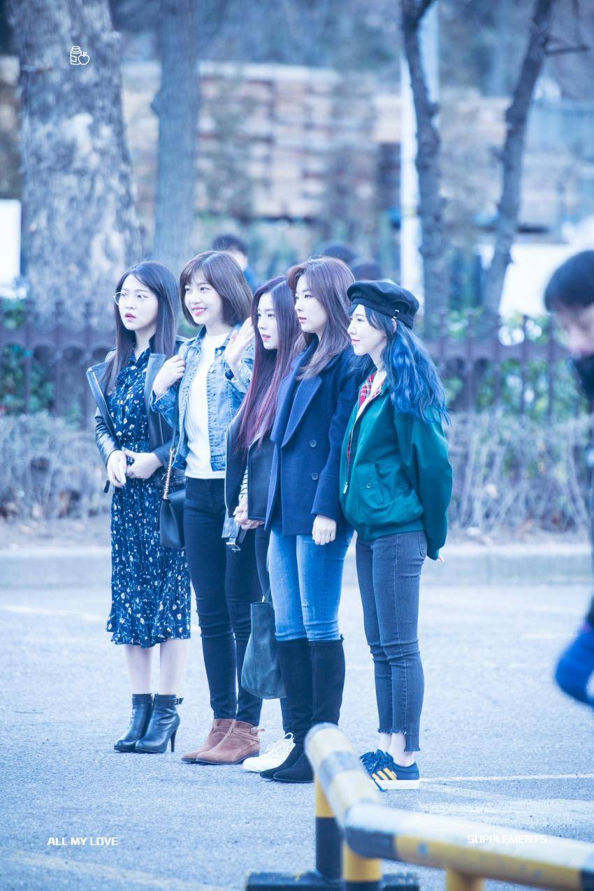 역장님 된 기념 레드벨벳 | 인스티즈