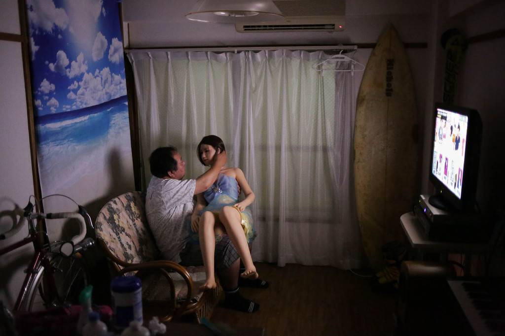 인형 무서움 주의) 섹스돌과 결혼한 일본남성 | 인스티즈