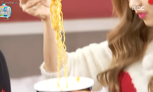 데뷔초 볼살빵빵하던 미나토자키 사나 (애증의 마리텔) | 인스티즈