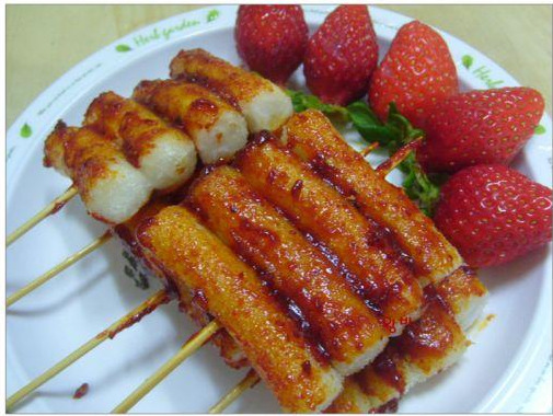 [떡볶이] 하교길에 먹어야 제맛인 500원짜리 컵떡볶이!!ㅠㅠㅠㅠㅠㅠㅠㅠ | 인스티즈