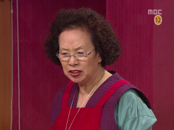 [거침없이하이킥] 순재에게 똥침당한 효자 준하.jpg | 인스티즈