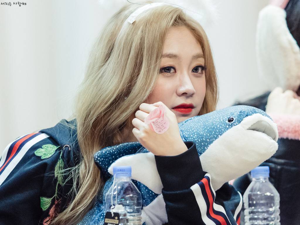 [러블리즈] 연휴기간에도 업로드를 이어나갈 생각이라서 지수 | 인스티즈