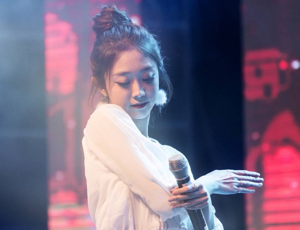 [러블리즈] 연휴기간에도 업로드를 이어나갈 생각이라서 지수 | 인스티즈