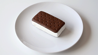 음식을 부수는 아티스트.gif | 인스티즈