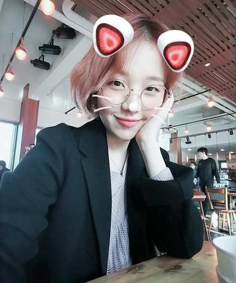 무쌍이 매력적인 가수 | 인스티즈