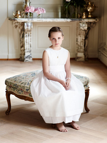 동생 세례식에 참석한 아기 공주들 | 인스티즈